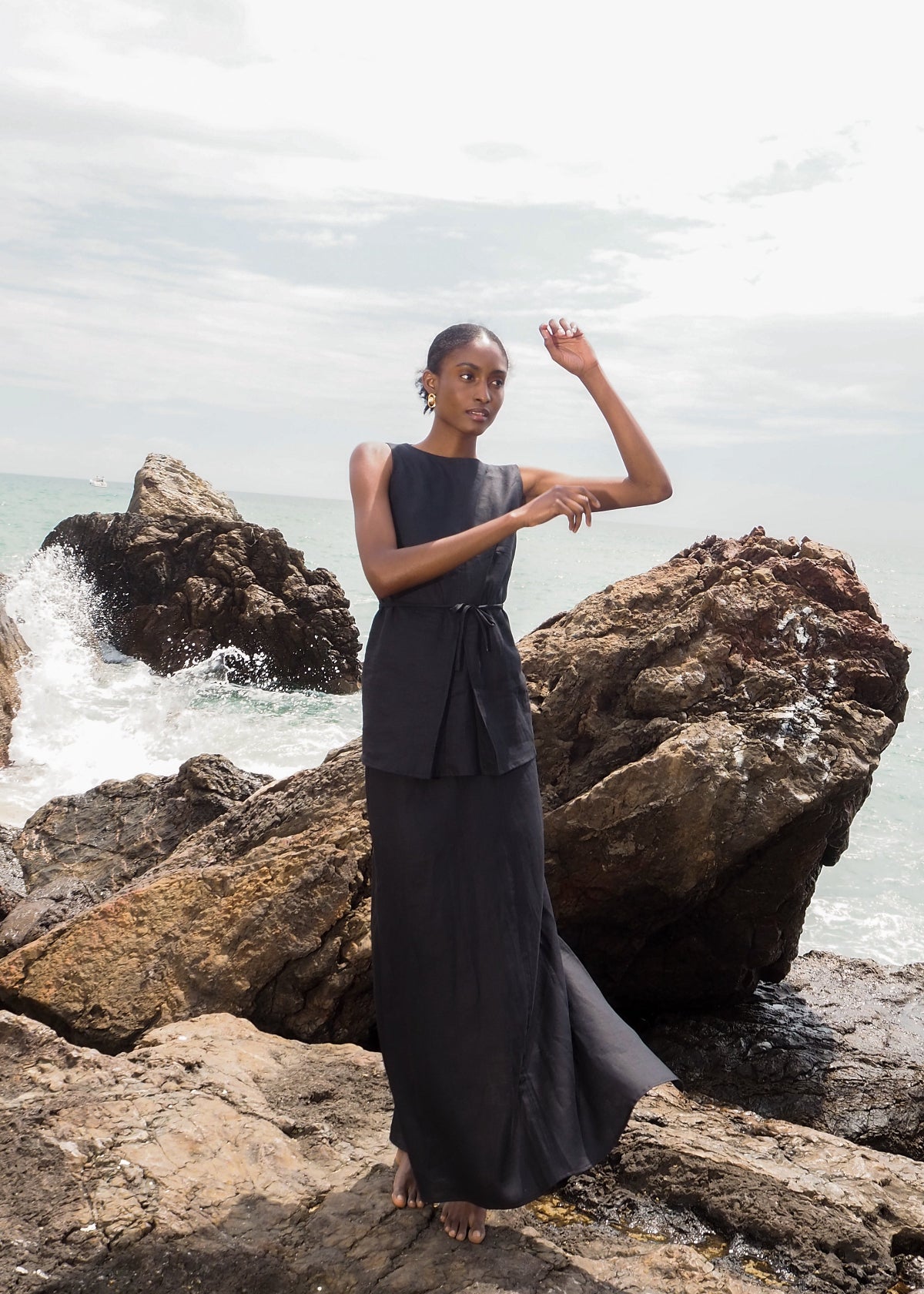 Bura Black Skirt (100% Linen)