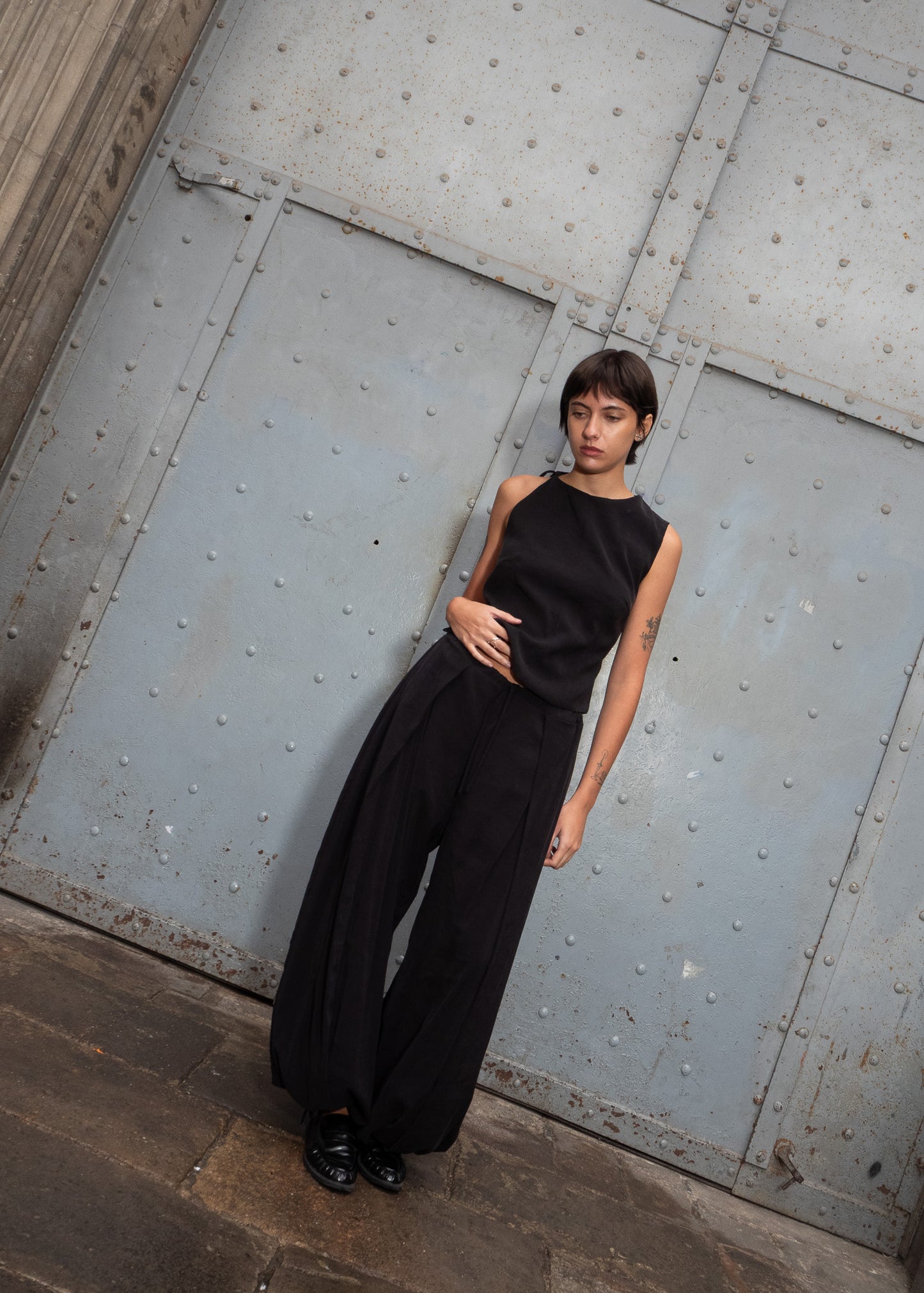 Pantalón Baki Negro 'Cupro Touch'