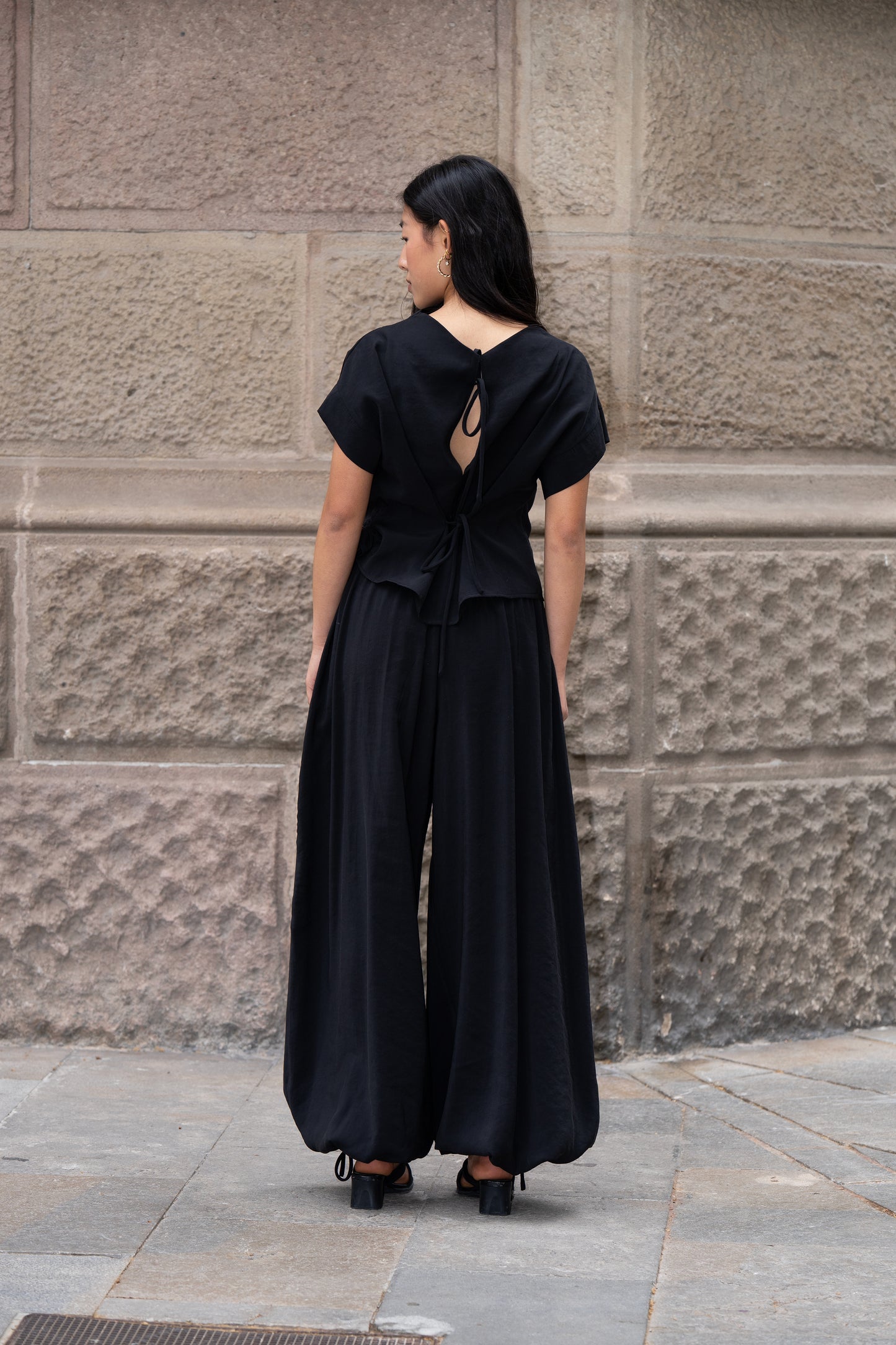 Pantalón Baki Negro 'Cupro Touch'