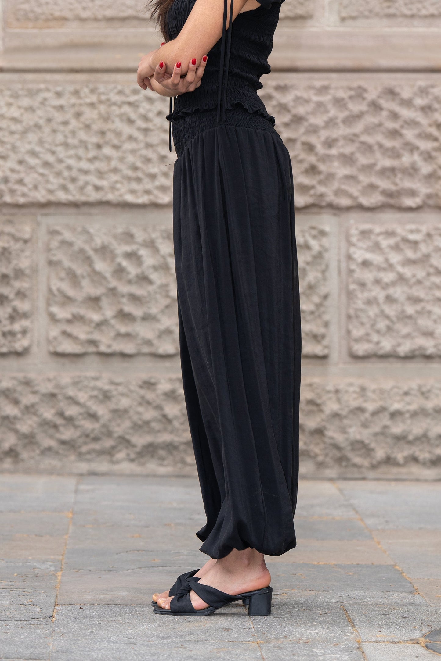 Pantalón Ren Negro 'Cupro Touch'